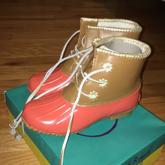 Jack Rogers - Picture 4 of 7